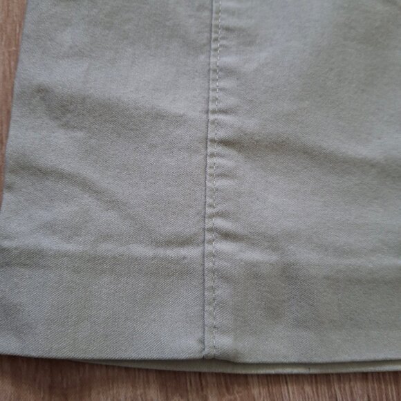 Women's Chapter One Beige Pullon Stretch Cropped Tapered Pants Size 10 Cropped - Picture 4 of 9